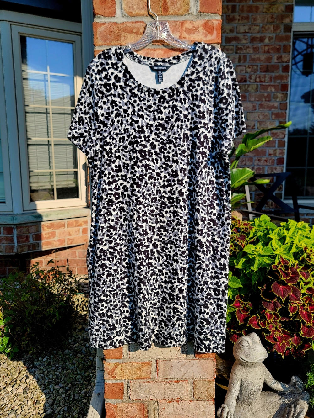 Women's Ellen Tracy Black and White Leopard Print Midi Dress